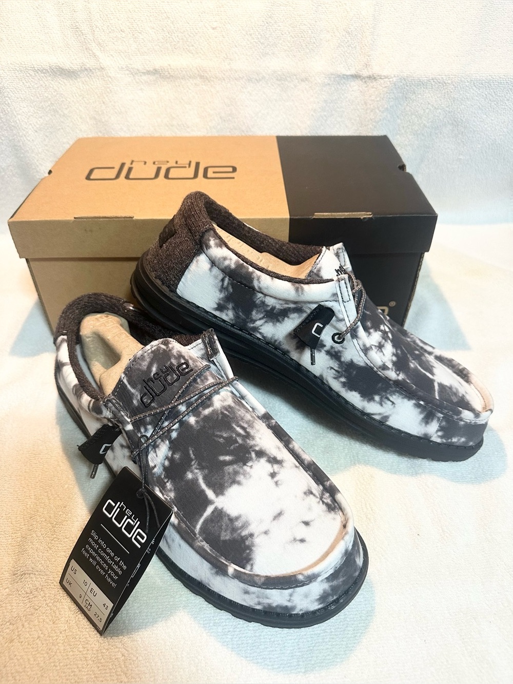 Hey Dude Men's Thunderstruck Tie-Dye Slip-On Shoes size 10 NWT
